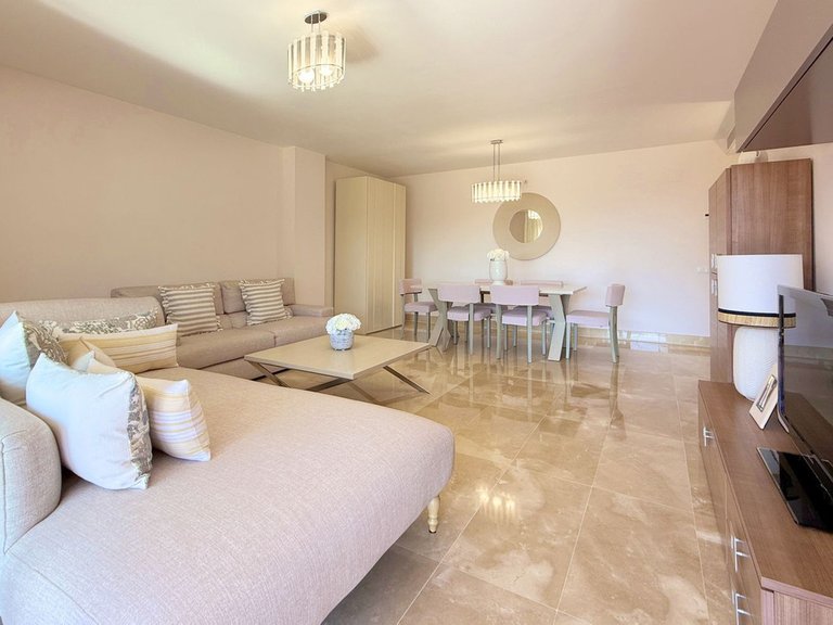 Apartment for Sale in La Duquesa, Malaga 14