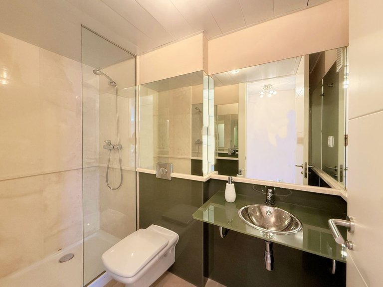 Apartment for Sale in La Duquesa, Malaga 23