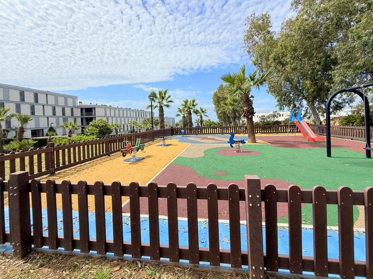 Apartment for Sale in La Duquesa, Malaga 40