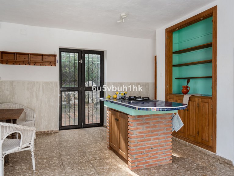 Villa for Sale in Alhaurín El Grande, Malaga 18