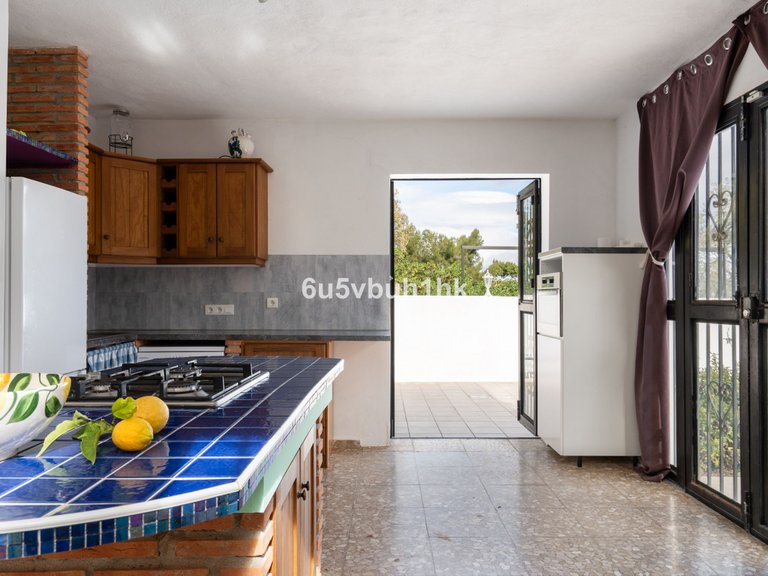 Villa for Sale in Alhaurín El Grande, Malaga 20