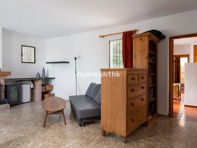 Villa for Sale in Alhaurín El Grande, Malaga 28