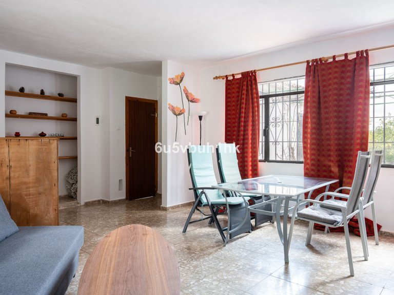 Villa for Sale in Alhaurín El Grande, Malaga 29