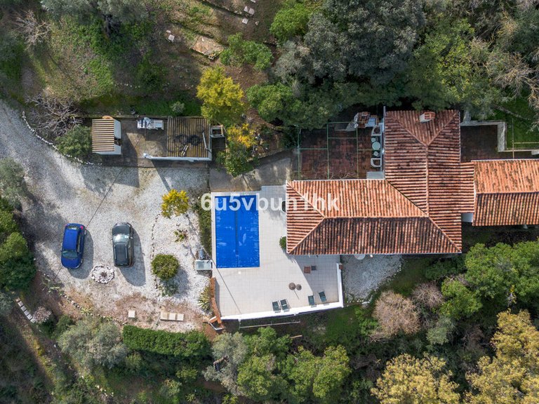 Villa for Sale in Alhaurín El Grande, Malaga 3