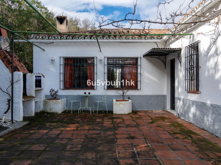 Villa for Sale in Alhaurín El Grande, Malaga 34