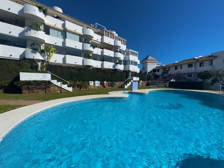 Apartment for Sale in Calahonda, Malaga 7