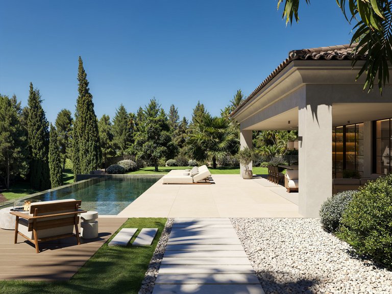 Plot for Sale in Benahavís, Malaga 1