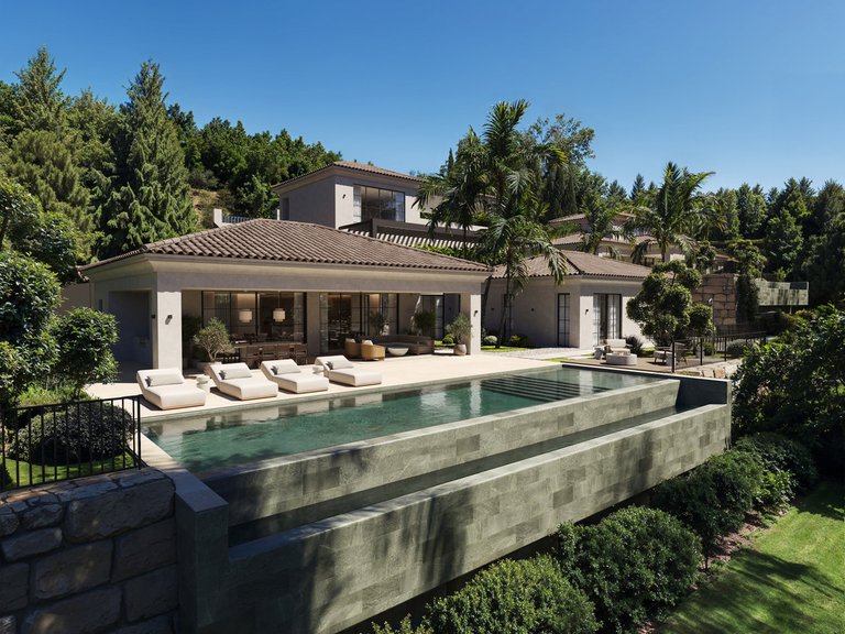 Plot for Sale in Benahavís, Malaga 2