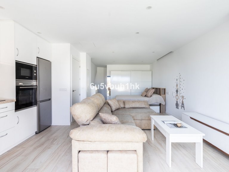 Villa for Sale in Benalmadena Costa, Malaga 21