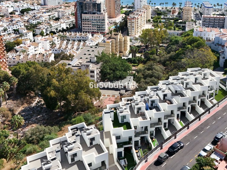 Villa for Sale in Benalmadena Costa, Malaga 29