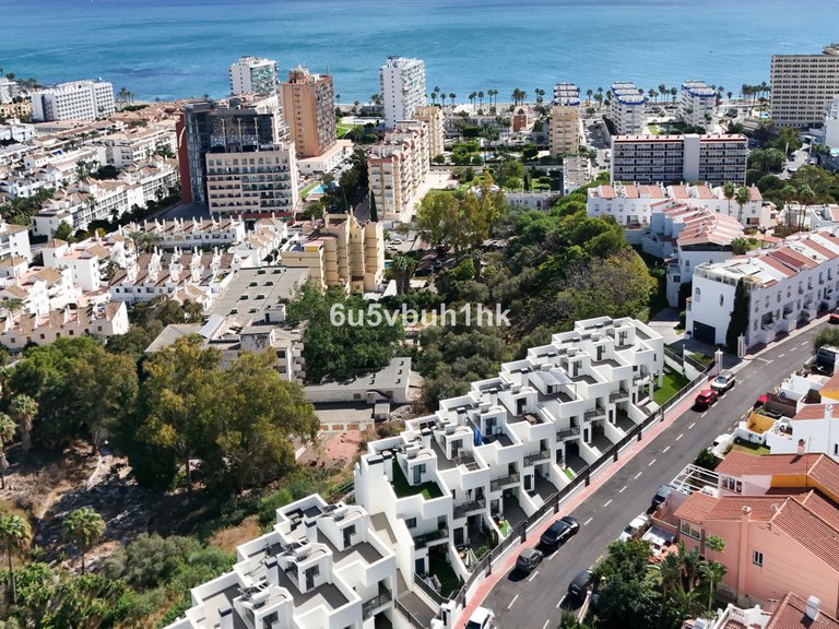 Villa for Sale in Benalmadena Costa, Malaga 41