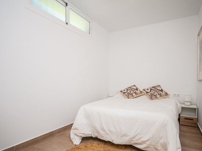 Villa for Sale in Estepona, Malaga 23