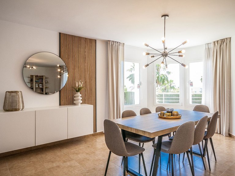 Villa for Sale in Estepona, Malaga 25