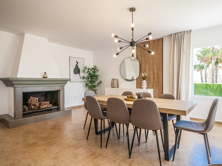 Villa for Sale in Estepona, Malaga 26
