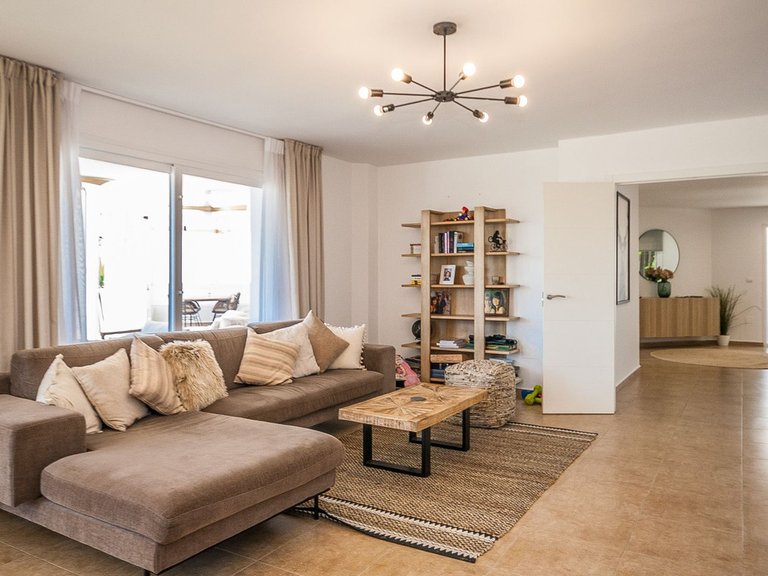 Villa for Sale in Estepona, Malaga 28