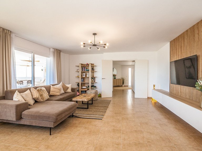 Villa for Sale in Estepona, Malaga 7