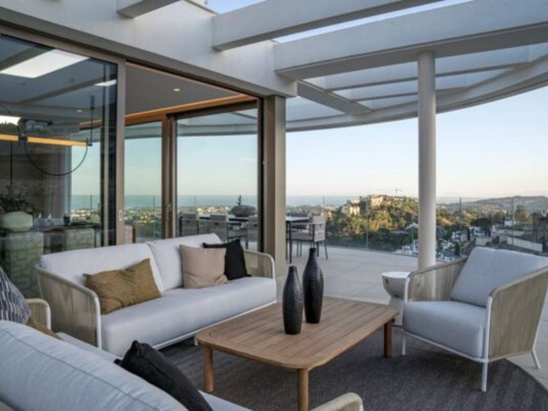 Penthouse for Sale in Costa del Sol Benahavís, Malaga 11
