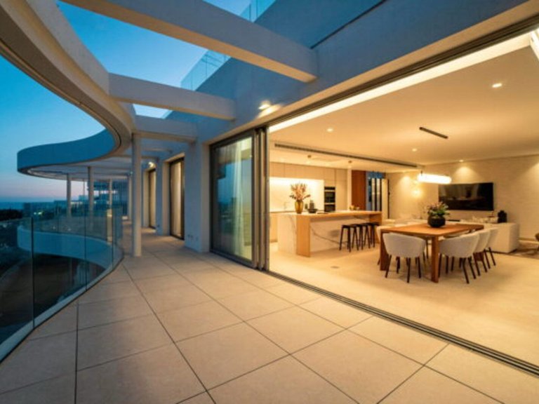 Penthouse for Sale in Costa del Sol Benahavís, Malaga 13