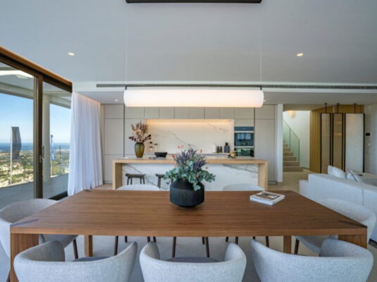 Penthouse for Sale in Costa del Sol Benahavís, Malaga 14