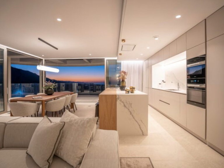 Penthouse for Sale in Costa del Sol Benahavís, Malaga 15