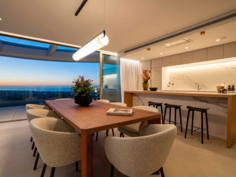 Penthouse for Sale in Costa del Sol Benahavís, Malaga 18