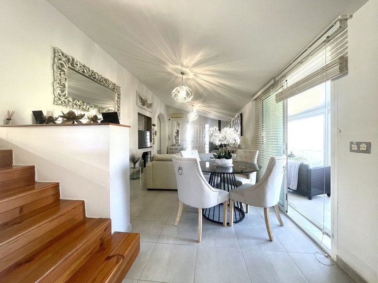 Villa for Sale in Cerros Del Aguila, Malaga 26