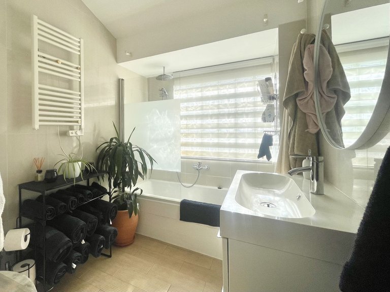 Villa for Sale in Cerros Del Aguila, Malaga 37