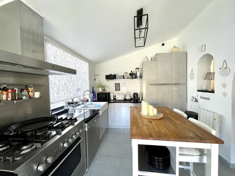 Villa for Sale in Cerros Del Aguila, Malaga 51