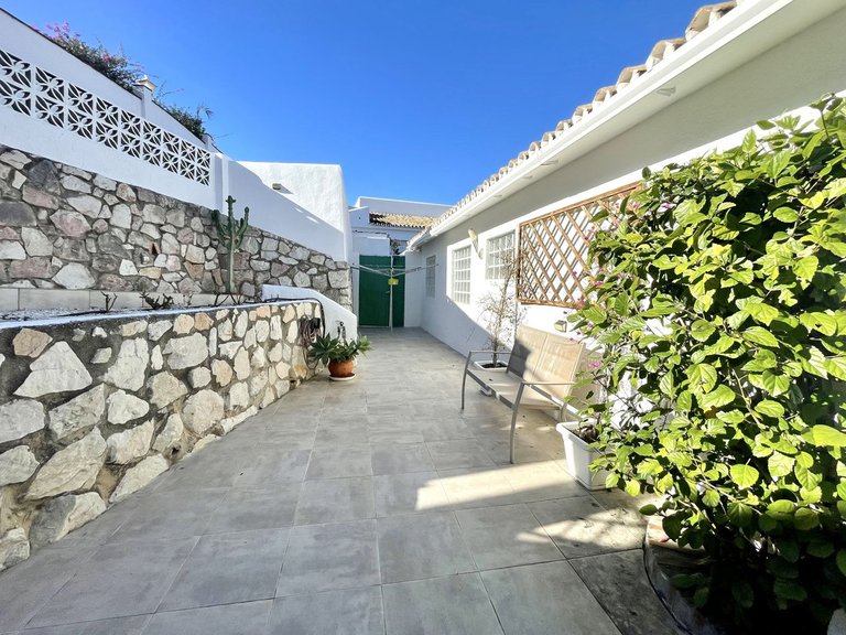 Villa for Sale in Cerros Del Aguila, Malaga 8