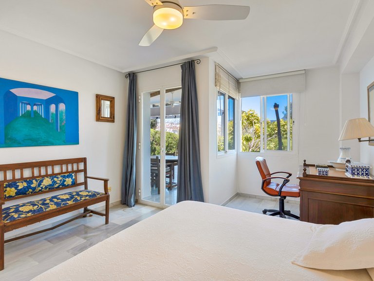 Apartment for Sale in Estepona, Malaga 5