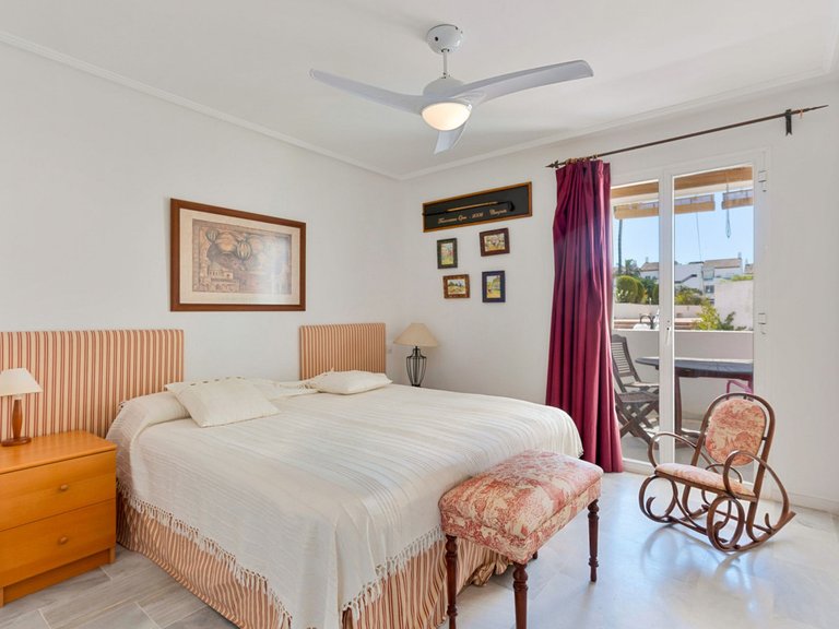 Apartment for Sale in Estepona, Malaga 6