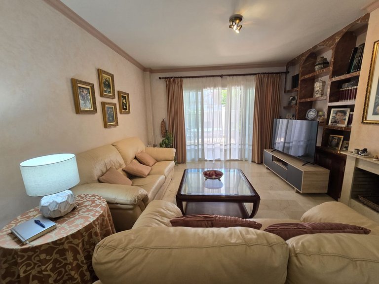 Apartment for Sale in Marbella, Malaga 17