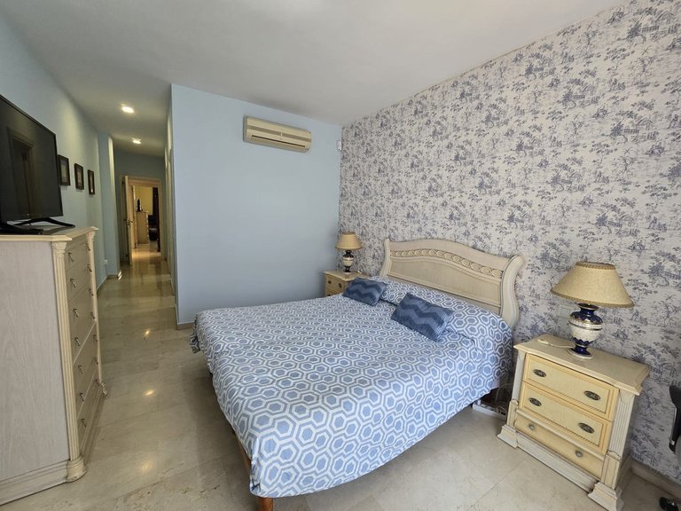 Apartment for Sale in Marbella, Malaga 25