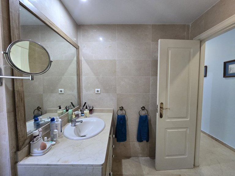 Apartment for Sale in Marbella, Malaga 36