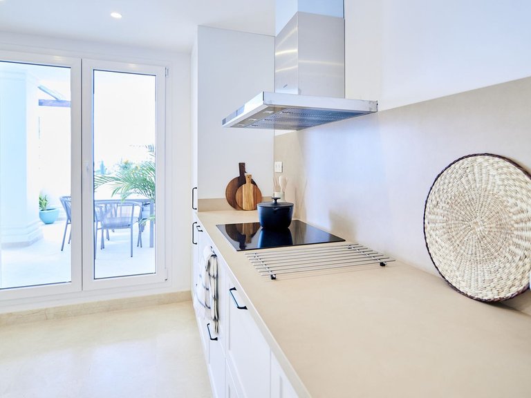 Penthouse for Sale in Marbella, Malaga 10