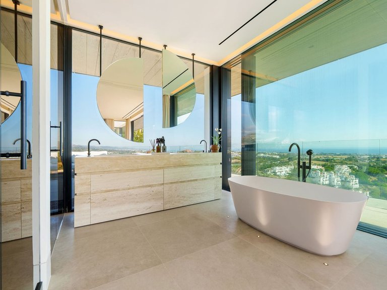 Villa for Sale in Benahavís, Malaga 19