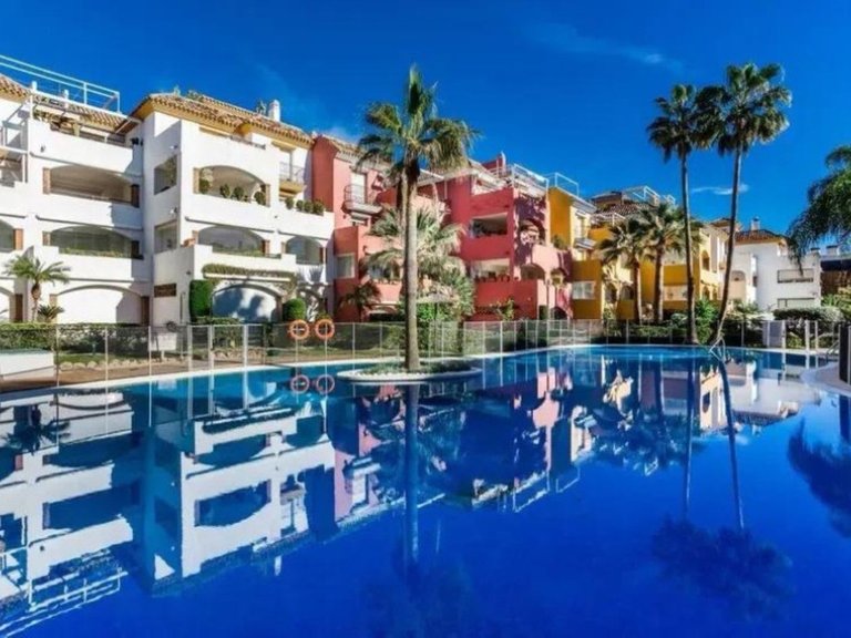 Apartment for Sale in Marbella, Malaga 1