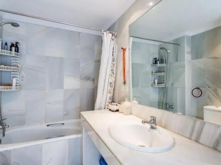 Apartment for Sale in Marbella, Malaga 8