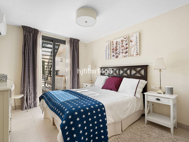 Villa for Sale in Nueva Andalucía, Malaga 14