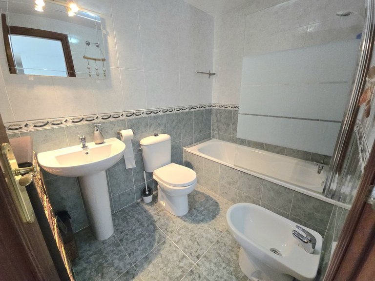 Apartment for Sale in Benalmadena Costa, Malaga 12
