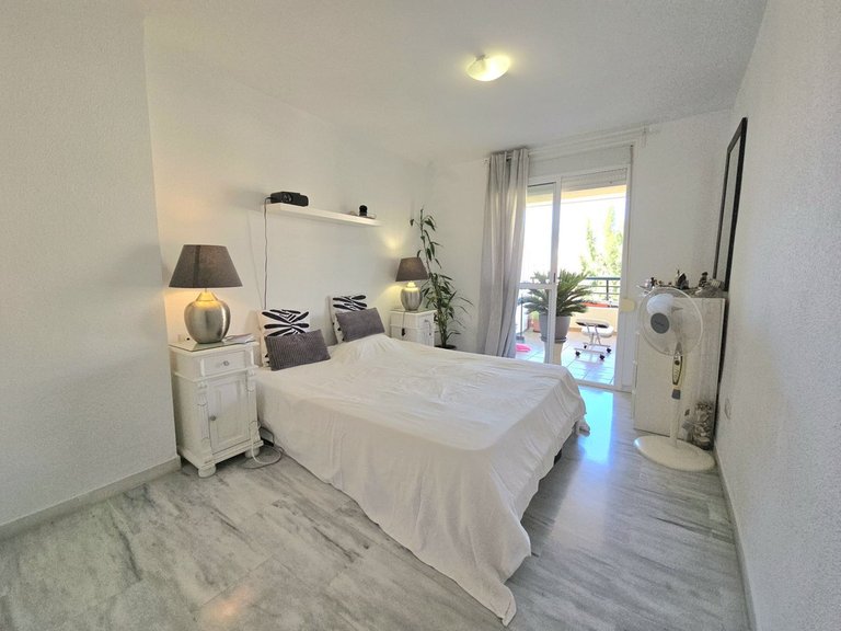 Apartment for Sale in Benalmadena Costa, Malaga 9
