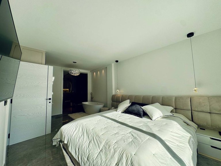 Villa for Sale in Marbella, Malaga 18