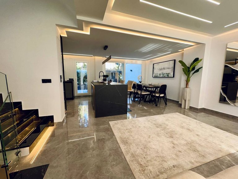 Villa for Sale in Marbella, Malaga 2