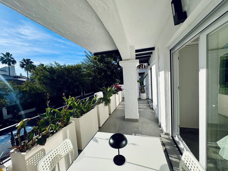 Villa for Sale in Marbella, Malaga 22