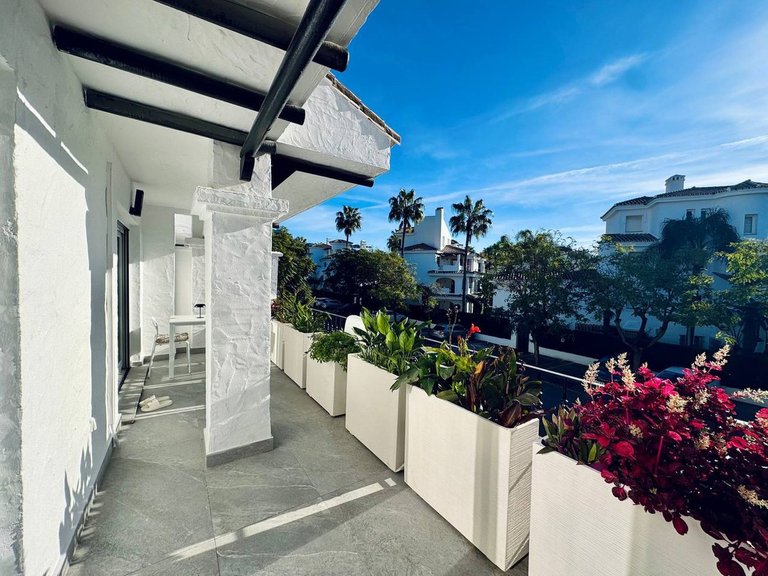Villa for Sale in Marbella, Malaga 23