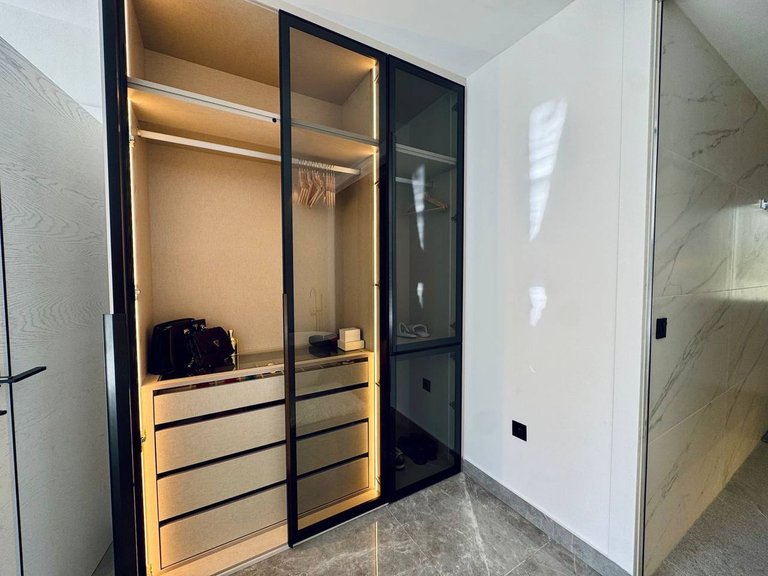 Villa for Sale in Marbella, Malaga 26