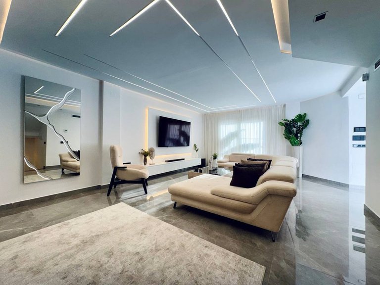 Villa for Sale in Marbella, Malaga 3