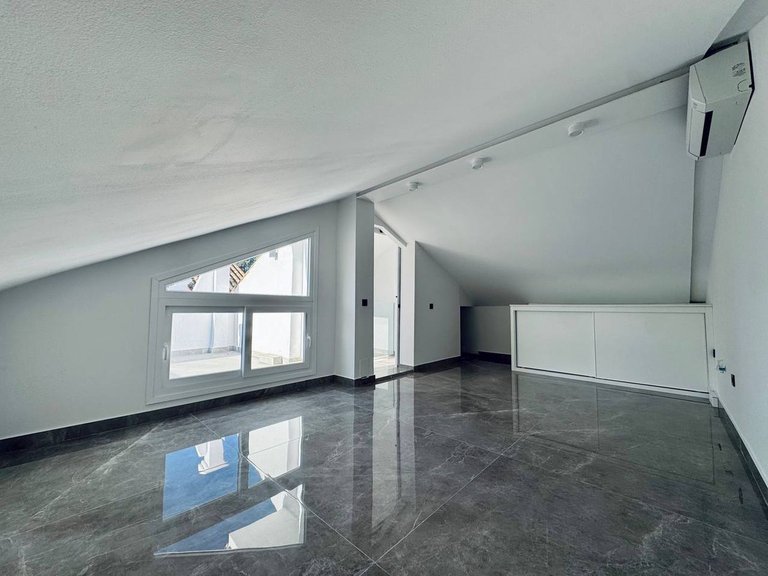 Villa for Sale in Marbella, Malaga 33