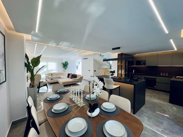 Villa for Sale in Marbella, Malaga 37