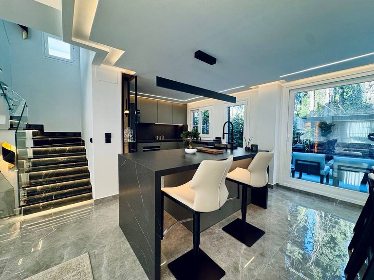 Villa for Sale in Marbella, Malaga 5